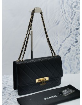 CHANEL GOLDEN CLASS MEDIUM FLAP GOLD CHAIN BAG WITH BLACK QUILTED LAMBSKIN LEATHER