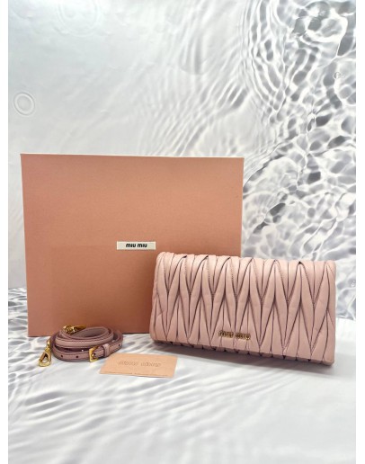 (LIKE NEW) MIU MIU MATELASSE NAPPA LEATHER WITH LONG STRAP IN PINK -FULL SET-