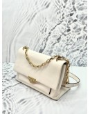 (LIKE NEW) MICHAEL KORS IVORY LIGHT CREAM COLORS SHOULDER  /CROSSBODY BAG WITH GOLD HARDWARE 