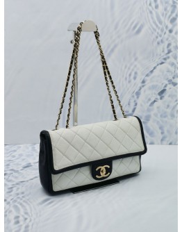 CHANEL SEASONAL BLACK WHITE CALFSKIN LEATHER FLAP GOLD CHAIN SHOULDER BAG 