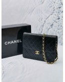 CHANEL VINTAGE FLAP BAG BLACK QUILTED LAMBSKIN LEATHER GOLD CHAIN HARDWARE 