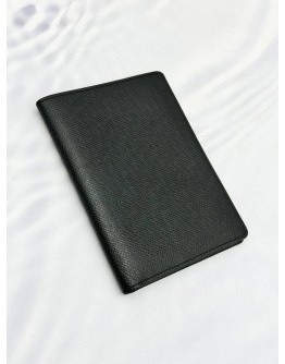 LOUIS VUITTON PASSPORT COVER IN BLACK TAIGA LEATHER 