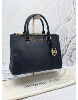 (LIKE NEW) MICHAEL KORS SUTTON SAFFIANO LEATHER IN BLACK WITH GOLD HARDWARE 