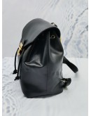 FENDI VITELLO CRUISE F IS FENDI DRAWSTRING MEDIUM BLACK BACKPACK 