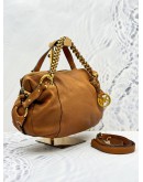 MICHAEL KORS TRISTAN HANDBAG & SHOULDER BAG IN BROWN PEBBLED LEATHER