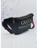 GUCCI BLACK GRAINED LEATHER LOGO PRINT WEB BUMBAG 