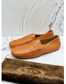 TOD’S GOMMINO LOAFER SIZE 10 IN ORANGE SNAKE PRINT LEATHER