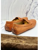 TOD’S GOMMINO LOAFER SIZE 10 IN ORANGE SNAKE PRINT LEATHER