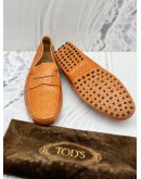 TOD’S GOMMINO LOAFER SIZE 10 IN ORANGE SNAKE PRINT LEATHER