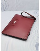 SALVATORE FERRAGAMO LOGO ZIPPED CLUTCH IN BURGUNDY LEATHER -FULL SET-