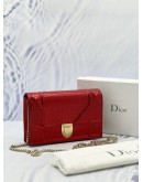 2023 CHRISTIAN DIOR DIORAMA WALLET ON CHAIN IN HOT RED SHINNY METALLIC CANNAGE CALFSKIN LEATHER -FULL SET-