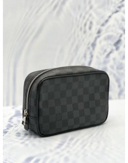 (LIKE NEW) LOUIS VUITTON TOILET POUCH PM IN DAMIER GRAPHITE CANVAS 