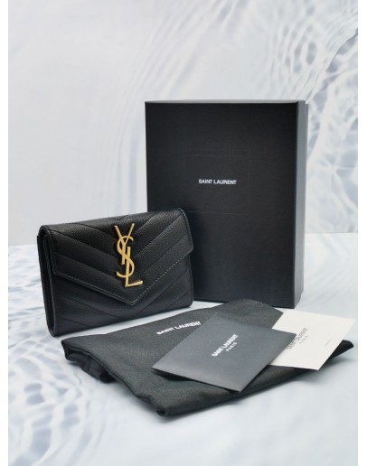 (LIKE NEW) YEAR 2022 YSL SAINT LAURENT CASSANDRE MATELASSE SMALL ENVELOPE WALLET IN GRAIN DE POUDRE LEATHER -FULL SET-  