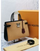 LOUIS VUITTON TWIST TOTE BAG IN BICOLOR CREAM & BLACK EPI LEATHER -FULL SET-