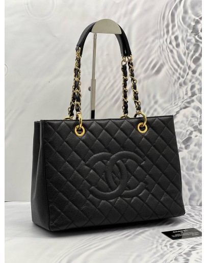 (LIKE NEW) CHANEL GST TOTE BAG IN BLACK CAVIAR LEATHER GOLD HARDWARE 