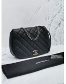 (LIKE NEW) CHANEL CASUAL QUILTED BLACK CAVIAR LEATHER MEDIUM POCKET FLAP BAG 