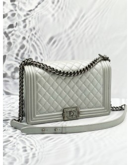 CHANEL NEW MEDIUM FLAP BAG METALLIC SILVER QUILTED LEATHER AGED RUTHENIUM HARDWARE 