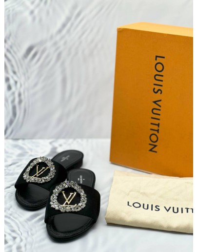 (BRAND NEW) 2023 LOUIS VUITTON MADELEINE FLAT SANDALS IN BLACK SATIN SIZE 38 -FULL SET-