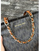 MICHAEL KORS HARPER SIGNATURE TOTE HANDBAG IN BROWN 