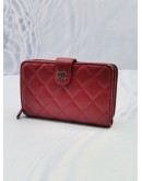 CHANEL CC FRENCH FOLD WALLET IN RED QUILTED LEATHER 