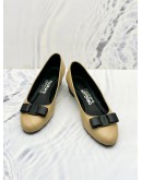 SALVATORE FERRAGAMO VARA BOW FLAT SHOES IN BEIGE BLACK CALF LEATHER SIZE 8.5US -FULL SET-