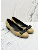 SALVATORE FERRAGAMO VARA BOW FLAT SHOES IN BEIGE BLACK CALF LEATHER SIZE 8.5US -FULL SET-