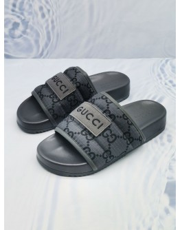 (LIKE NEW) 2024 GUCCI MEN'S SLIDE SANDAL IN GREY LEATHER TRIM AND RUBBER SOLE SIZE 9 -FULL SET-