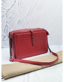 BOTTEGA VENETA RED INTRECCIATO LEATHER  CAMERA SHOULDER BAG