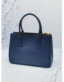 (LIKE NEW) PRADA SMALL GALLERIA HANDLE BAG IN BLUE SAFFIANO LEATHER WITH DOUBLE ZIP AND ADJUSTABLE STRAP