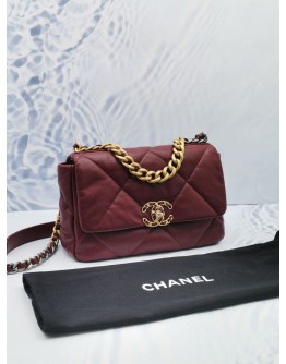 (LIKE NEW) 2023 MICROCHIP CHANEL 19 BURGUNDY PURPLE LAMBSKIN CC LOGO FLAP CROSSBODY BAG WITH 3 TONE HARDWARE