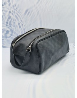 2023 MICROCHIP LOUIS VUITTON DOPP KIT TOILET POUCH IN BLACK DAMIER GRAPHITE CANVAS 