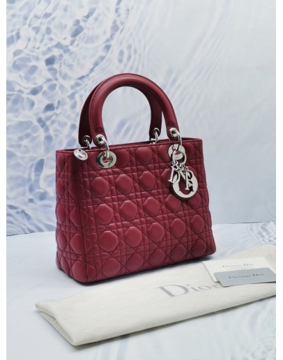 CHRISTIAN DIOR LADY DIOR MEDIUM SIZE IN RED CANNAGE LAMBSKIN LEATHER SHW