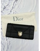 CHRISTIAN DIOR DIORAMA WALLET ON CHAIN IN BLACK PEBBLED LEATHER