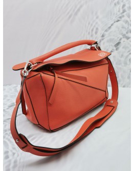 LOEWE MEDIUM PUZZLE TOP HANDLE BAG IN ORANGE CALFSKIN LEATHER 