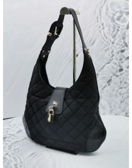 BURBERRY BROOK HOBO BAG IN BLACK QUILTED NYLON