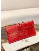 (LIKE NEW) 2016 HERMES JIGE ELAN 29 LIMITED EDITION CLUTCH IN ROUGE VIF NILOTICUS CROCODILE LEATHER