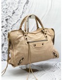 BALENCIAGA PRALINE LAMBSKIN LEATHER MEDIUM MOTORCYCLE CITY BAG IN BEIGE 