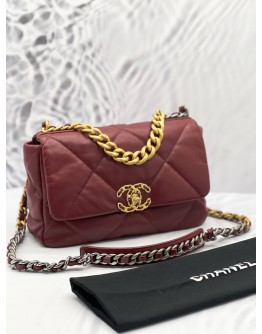 (LIKE NEW) 2023 MICROCHIP CHANEL 19 BURGUNDY PURPLE LAMBSKIN CC LOGO FLAP CROSSBODY BAG WITH 3 TONE HARDWARE