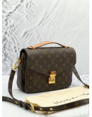 LOUIS VUITTON POCHETTE METIS MM CROSSBODY BAG IN BROWN MONOGRAM CANVAS GOLD HARDWARE