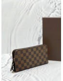 (LIKE NEW) LOUIS VUITTON LARGE ORGANIZER ZIPPY WALLET WITH FLAP IN BROWN DAMIER EBENE CANVAS