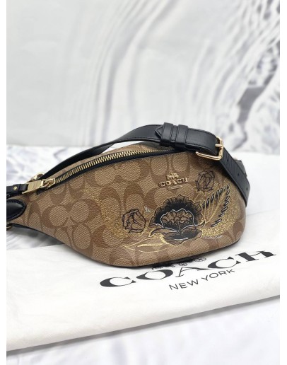 (LIKE NEW) COACH SIGNATURE CHELSEA BELT WAIST BAG WITH GOLD HARWARE 