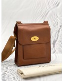 (LIKE NEW) MULBERRY OAK GRAINED CALFSKIN LEATHER ANTONY CROSSBODY BAG