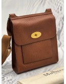 (LIKE NEW) MULBERRY OAK GRAINED CALFSKIN LEATHER ANTONY CROSSBODY BAG