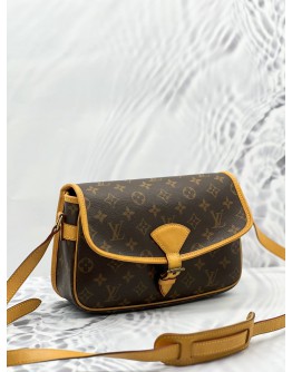 LOUIS VUITTON SOLOGNE BROWN MONOGRAM CANVAS CROSSBODY BAG 