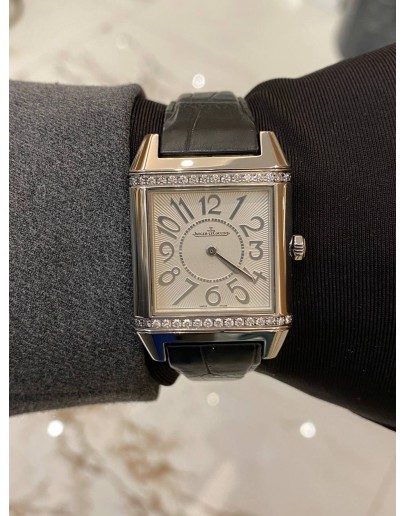 (LIKE NEW) 2018 JAEGER-LECOULTRE REVERSO SQUADRA FACTORY DIAMONDS REF Q7038420 42MM x 28.8MM QUARTZ WATCH -FULL SET-