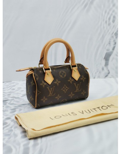 (LIKE NEW) LOUIS VUITTON NANO SPEEDY BROWN MONOGRAM CANVAS