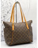 LOUIS VUITTON TOTALLY MM TOTE BAG IN BROWN MONOGRAM CANVAS WITH ZIPPED 