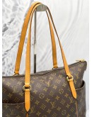 LOUIS VUITTON TOTALLY MM TOTE BAG IN BROWN MONOGRAM CANVAS WITH ZIPPED 