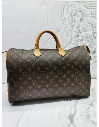 LOUIS VUITTON SPEEDY 40 MONOGRAM CANVAS BAG