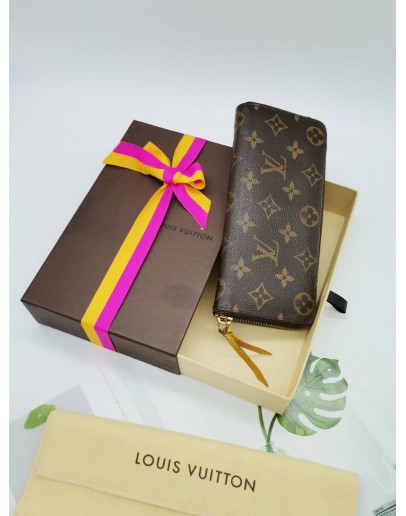 LOUIS VUITTON LONG WALLET